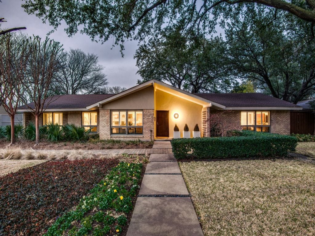 Take a look at the home at 5609 Willow Lane in Dallas.