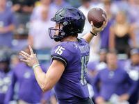 TCU Horned Frogs quarterback Max Duggan (15) throws a pass during the first half as the TCU...