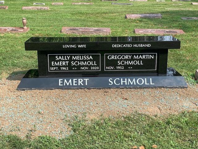 Sally Schmoll's grave