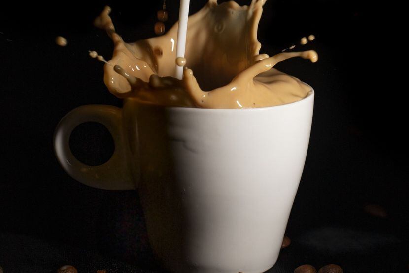 Foto de un café con leche.