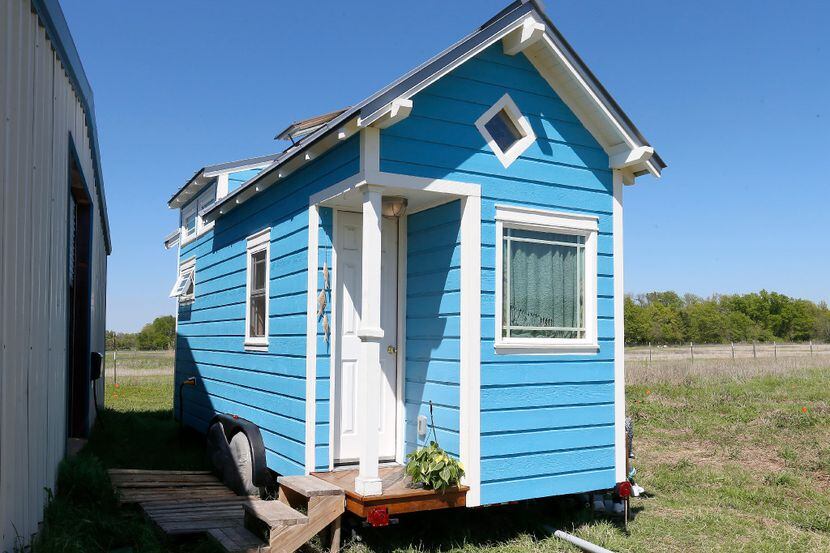 Staying in a Tiny House With Friends: What It's Like, Photos