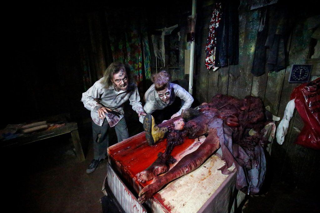 16 haunted houses in DallasFort Worth where you can get