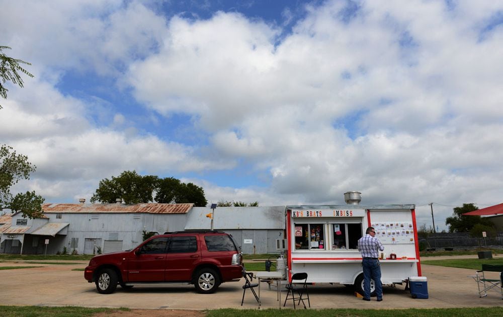 Dallas’ food truck ordinance is unfair. Will City Hall change that?
