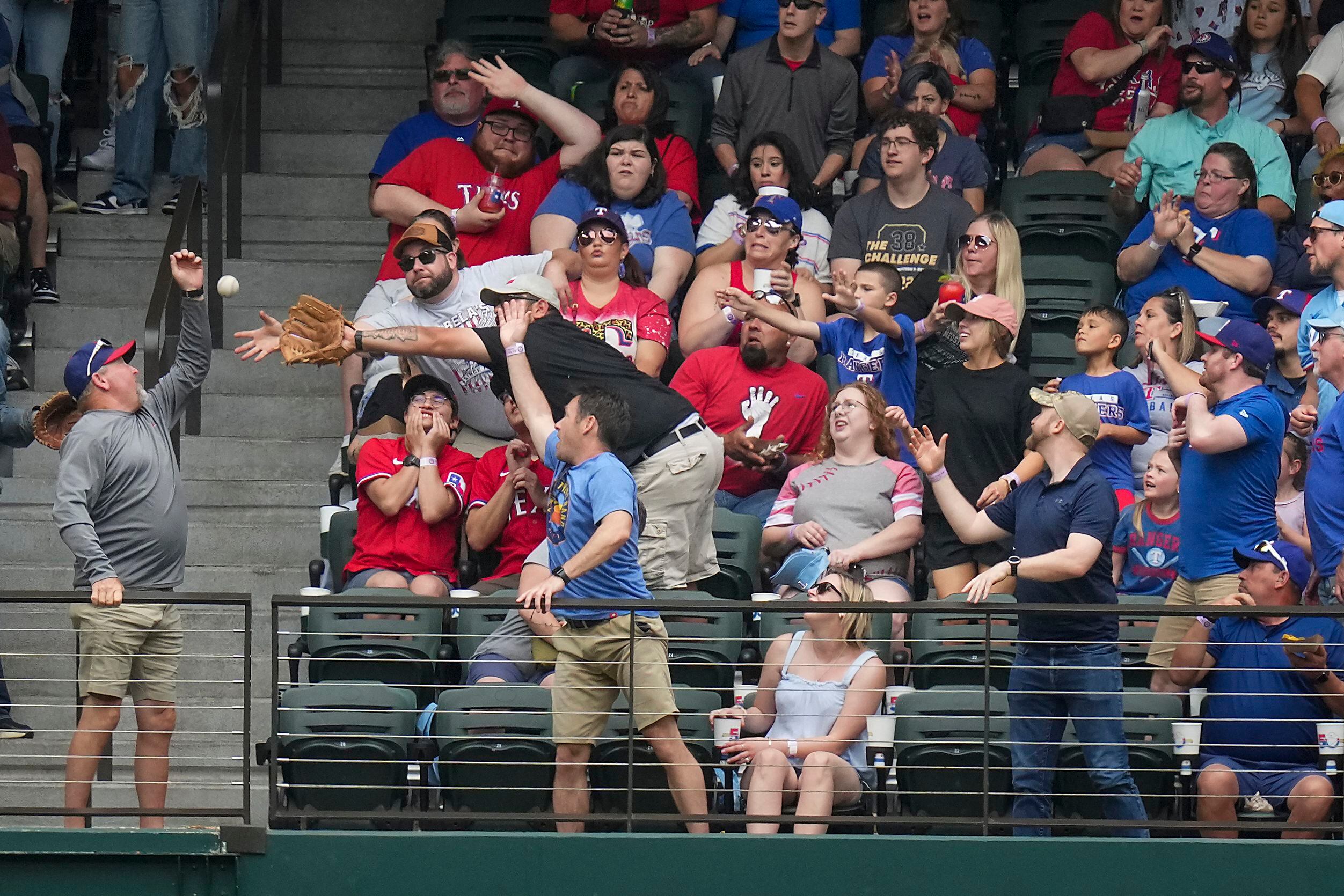 Photos: Rangers wrap up homestand with 13-3 blowout win over Rockies