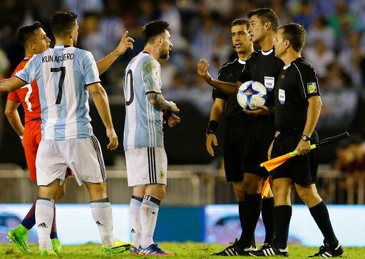 Lionel Messi se perderá cuatro de los cinco juegos que le quedan con la selección argentina...