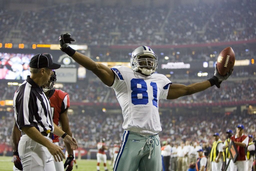  Dec 16, 2006; Atlanta, GA, USA; Dallas Cowboys wide receiver (81) Terrell Owens celebrates...
