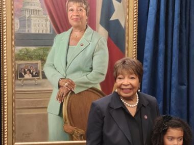 Rep. Eddie Bernice Johnson, D-Dallas, poses with great-granddaughter Lily Johnson, 6, on...