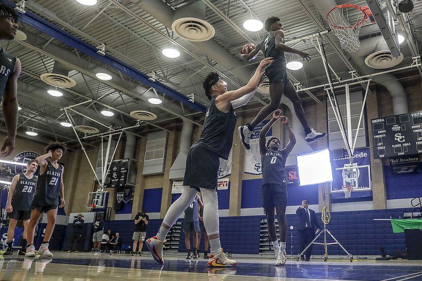 PORTER RANCH, CA, THURSDAY, OCTOBER 10, 2019 - Sierra Canyon players Harold Yu, left, and...