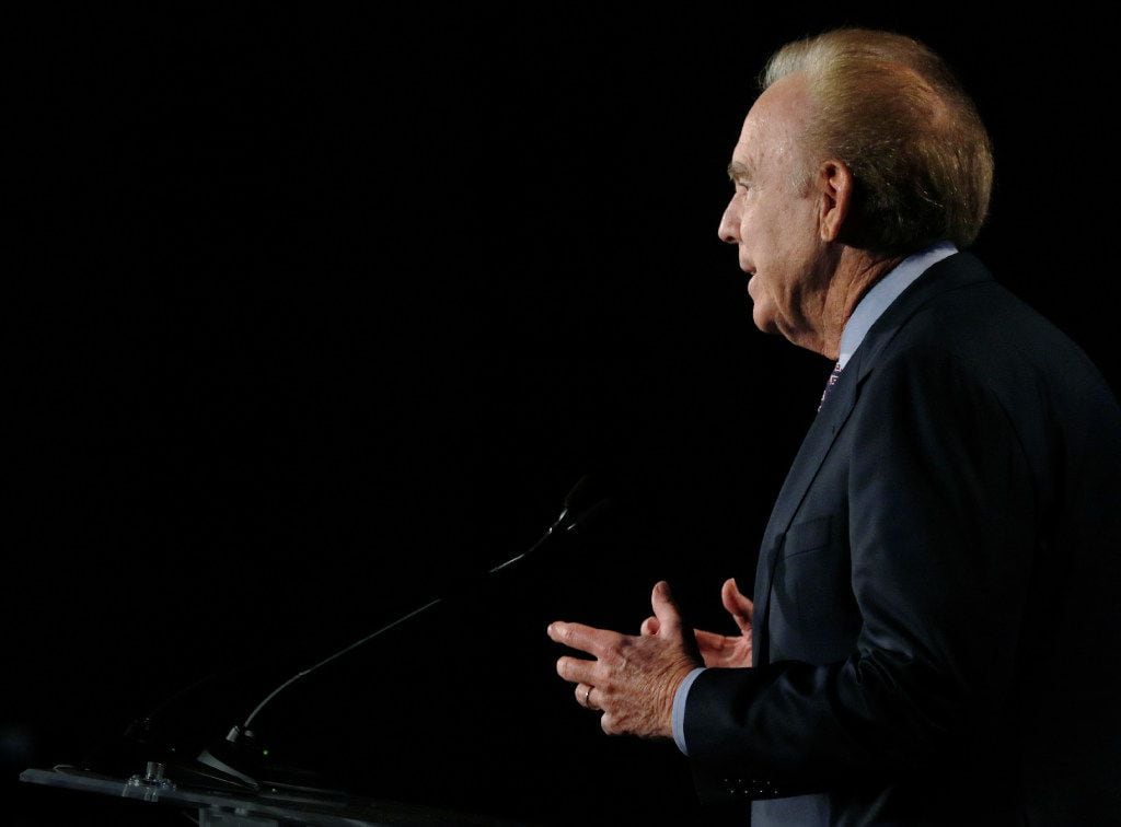 Former Dallas Cowboys quarterback Roger Staubach was the guest speaker at the Top 100 Place...