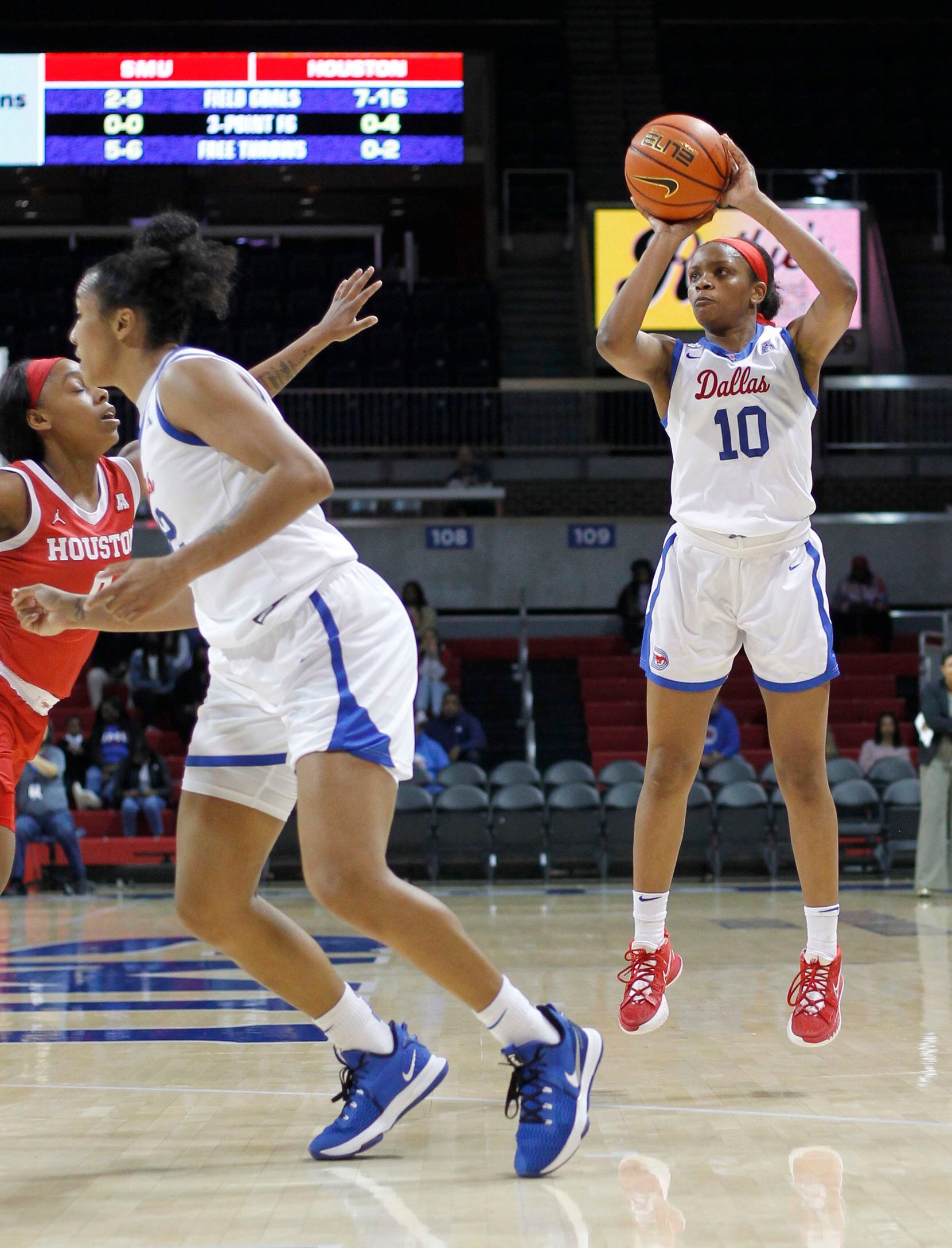 SMU guard Jasmine Smith (10) gets off a jump shot during the second half of play against...