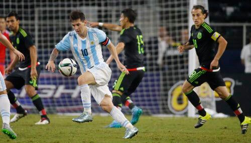 Argentina y México jugarían amistoso de Fecha Fifa en Buenos Aires en noviembre, según...