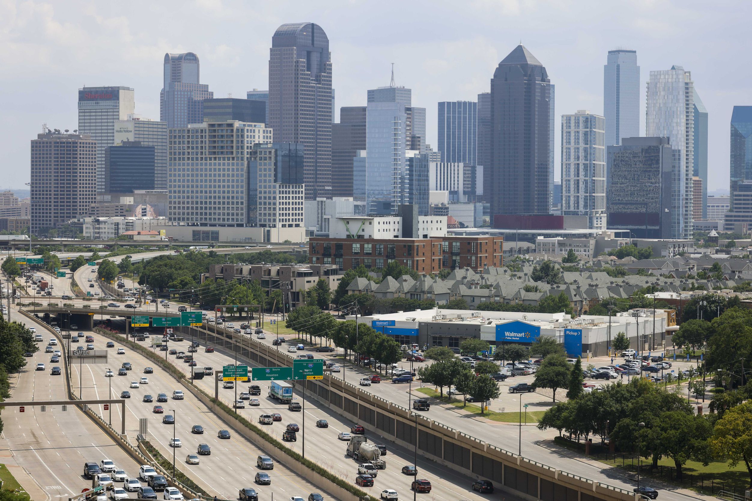 Dallas residents increasingly unhappy with direction of the city