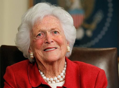Barbara Bush, matriarca del clan político de los Bush, falleció el martes a los 92 años....