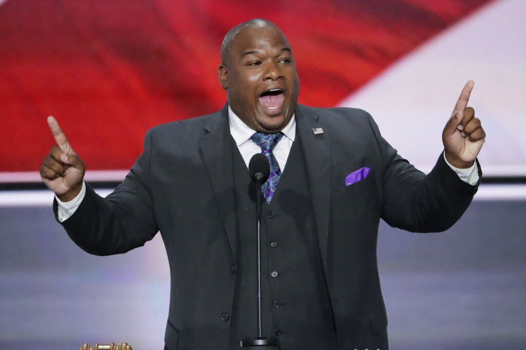 Pastor Mark Burns delivered the benediction at the close of the afternoon session Monday,...