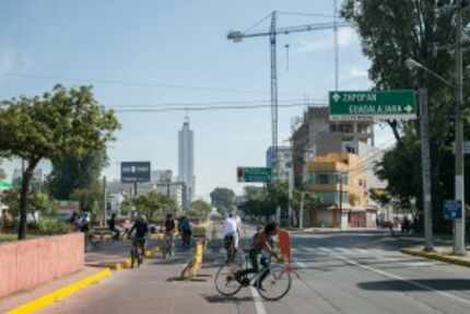  Every Sunday, Guadalajara closes down many sections of road for bikers from 8 a.m. to -2...