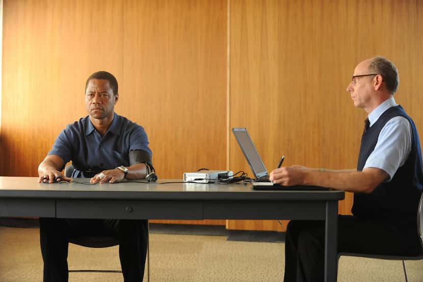 Cuba Gooding Jr.'s  O.J. Simpson takes a lie detector  test in "The People v. O.J. Simpson:...