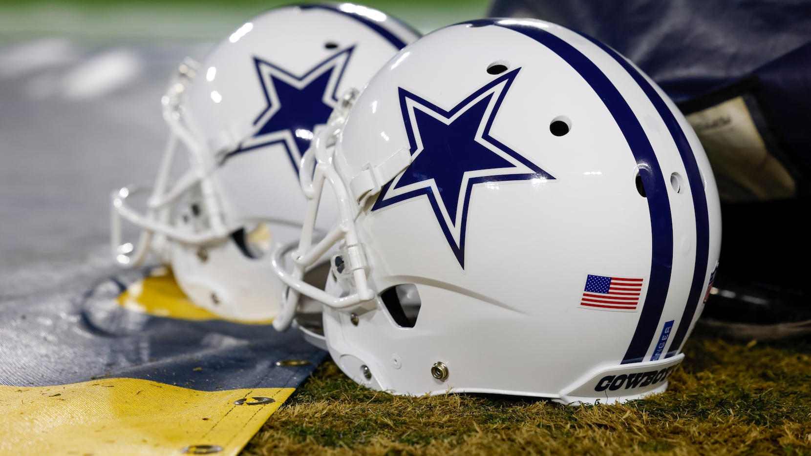 LOOK: Dallas Cowboys unveil new 'Color Rush' uniforms on-field for