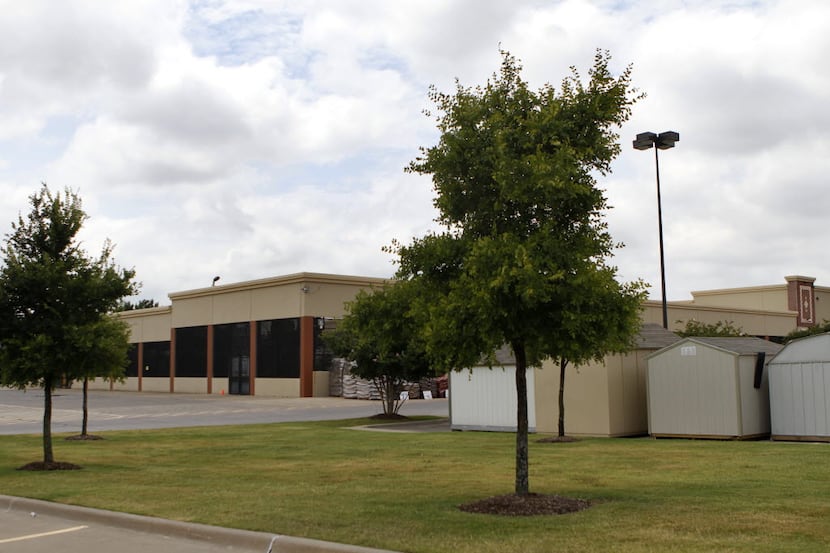 A Home Depot now occupies the former site of the Bronco Bowl at 2600 Fort Worth Ave in Dallas. 