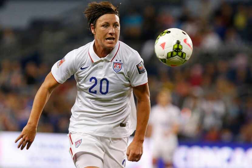 Abby Wambach tiene el récord de más cantidad de goles para una futbolista, con 186.