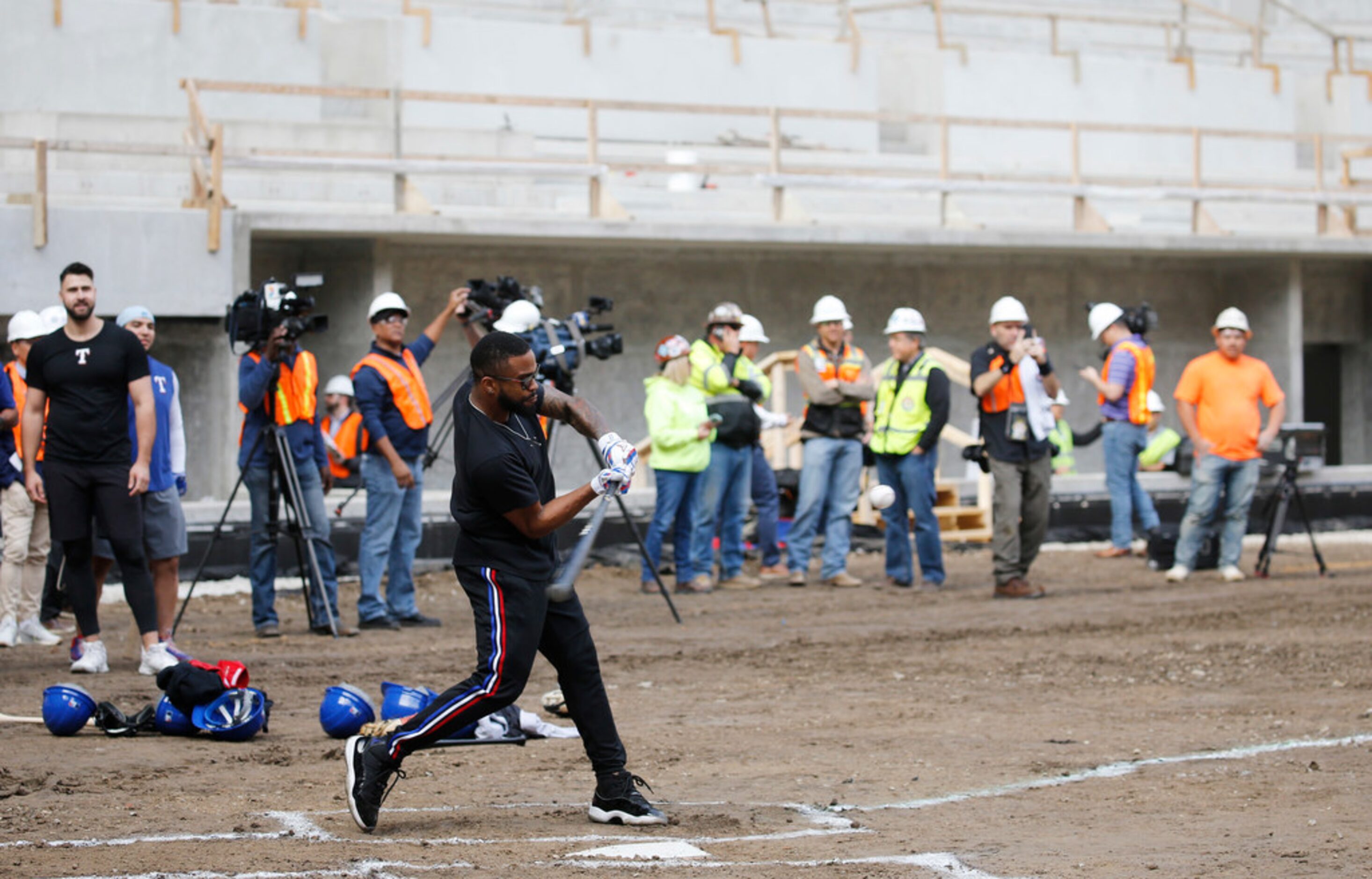 Texas Rangers Delino DeShields hits the ball at Globe Life Field in Arlington, Texas on...