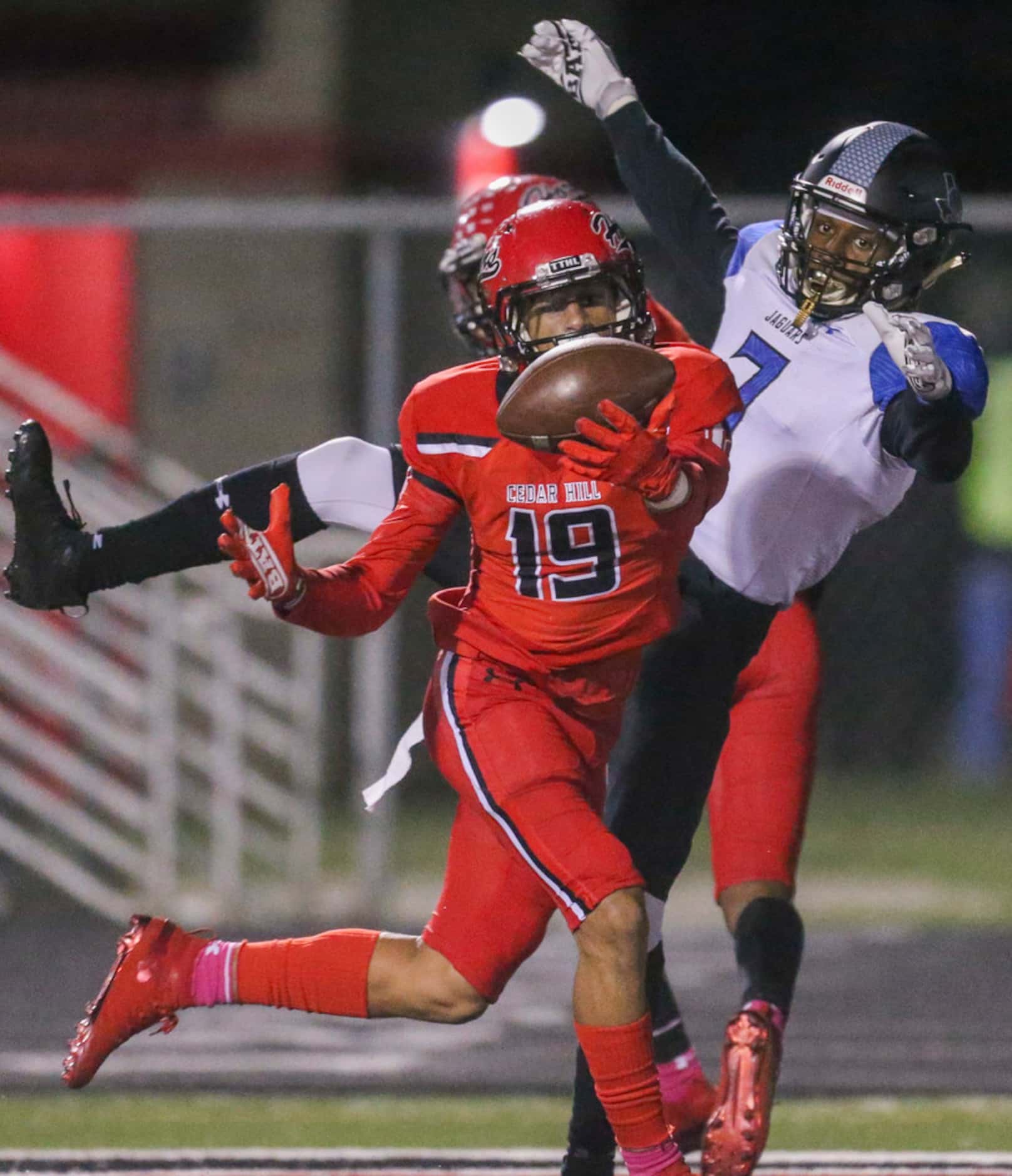 Cedar HIll corner back Jalon Peoples (19) intercepts a pass intended for Mansfield Summit...
