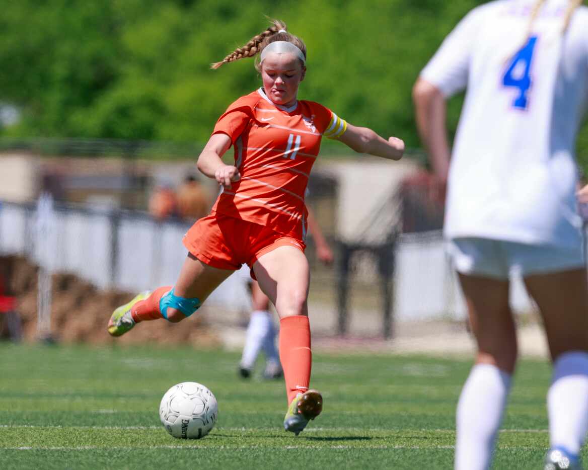 Celina midfielder Madi Vana (11) scores a goal during the first half of the Class 4A girls...