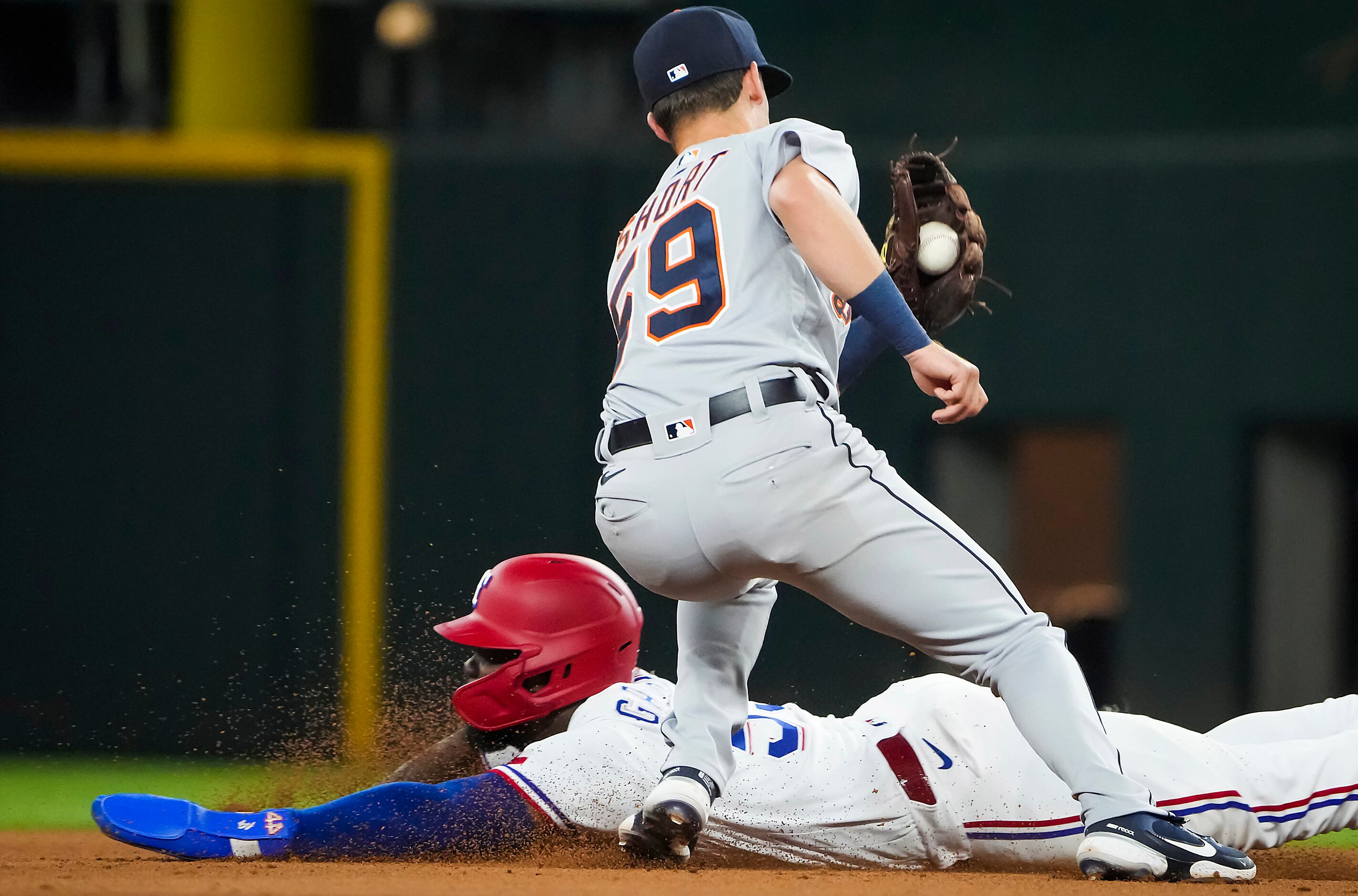 Farewell, Globe Life Park: Rangers/Yankees playoff memories with family -  Dallas Sports Fanatic