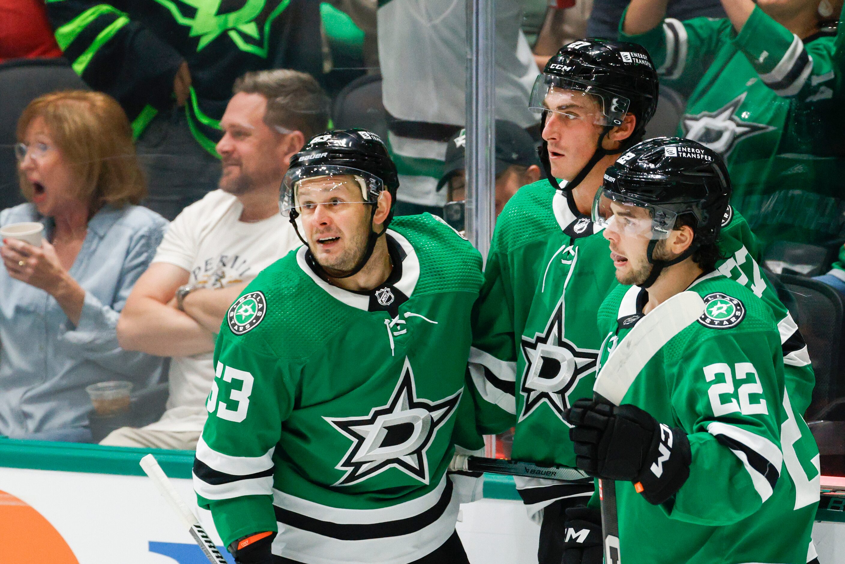 Dallas Stars right wing Evgenii Dadonov (63) celebrates his goal with left wing Mason...