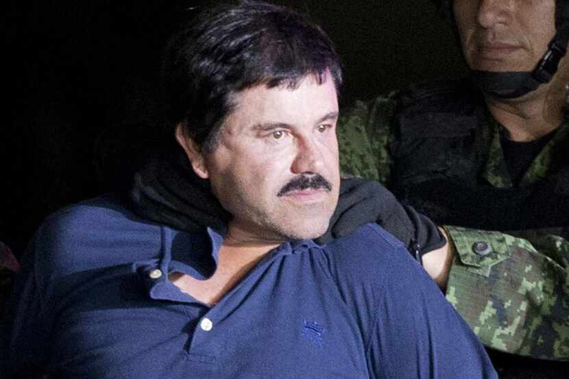 Joaquín “El Chapo” Guzmán, escoltado por soldados en México, el 8 de enero del 2016....