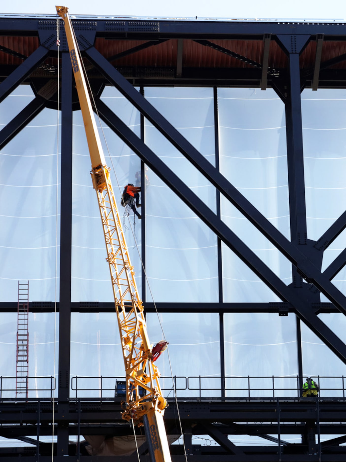 Workers continue construction at Globe Life field in Arlington, TX, on Dec. 18, 2019. (Jason...