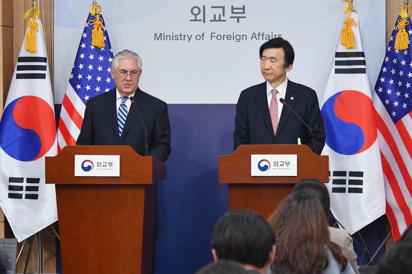 SEOUL, SOUTH KOREA - MARCH 17:  (L to R) U.S. Secretary of State Rex Tillerson speaks with...