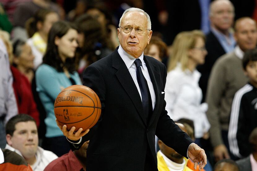 TRAVELING MAN - THE COACHING CAREER OF LARRY BROWN: Hall of Fame coach Larry Brown will...
