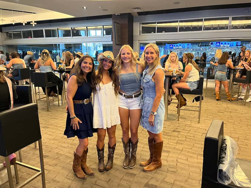 From right to left, Melissa and Kate Rouswell, Brooke and Lisa Smith at the Morgan Wallen...