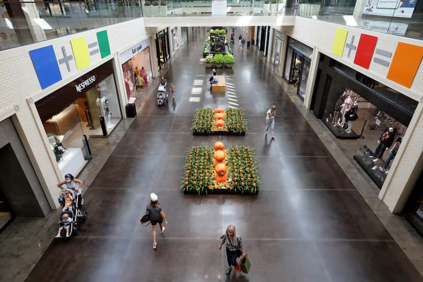 Fall is back at NorthPark Center in Dallas.