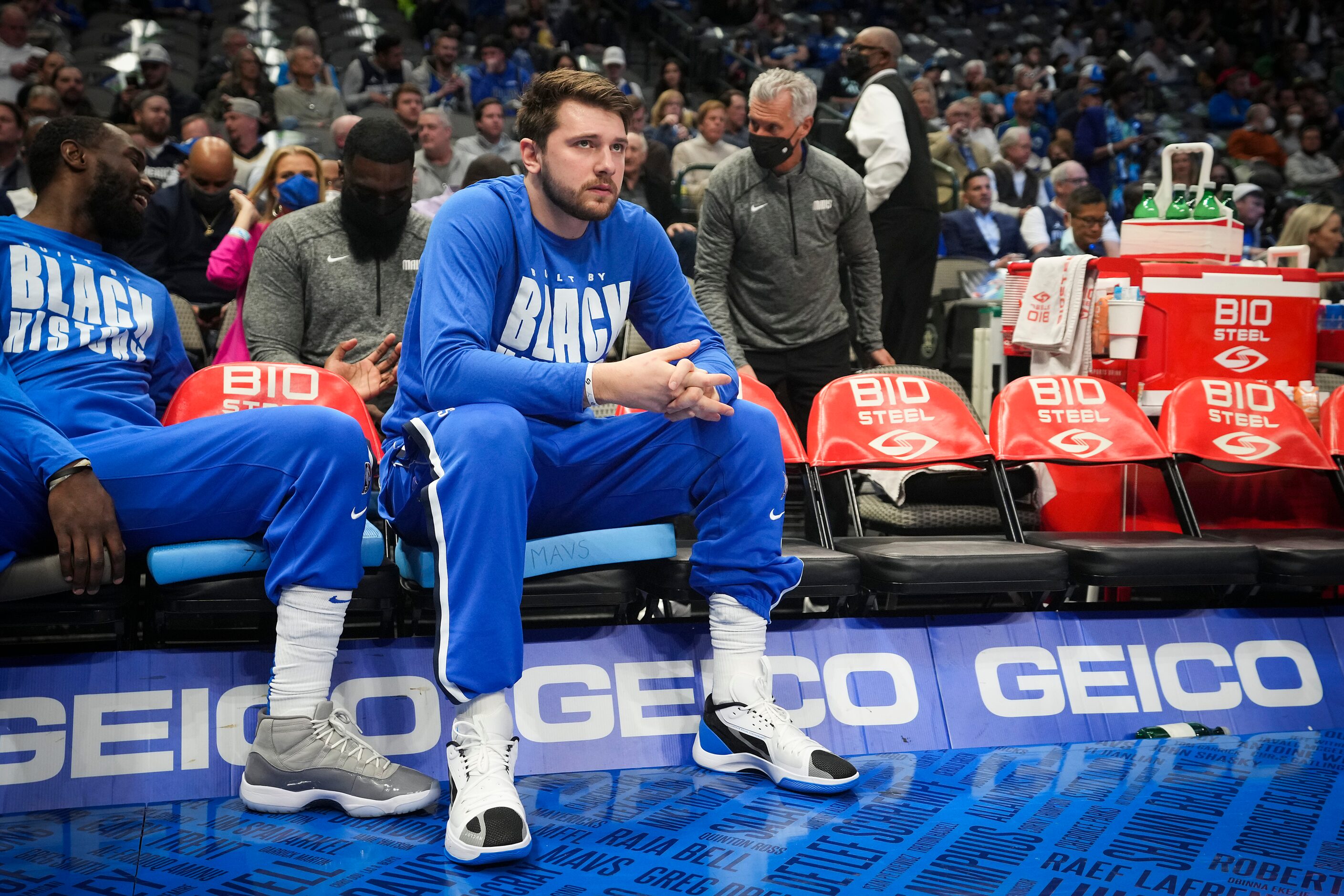 Dallas Mavericks guard Luka Doncic waits for pregame introductions before an NBA basketball...