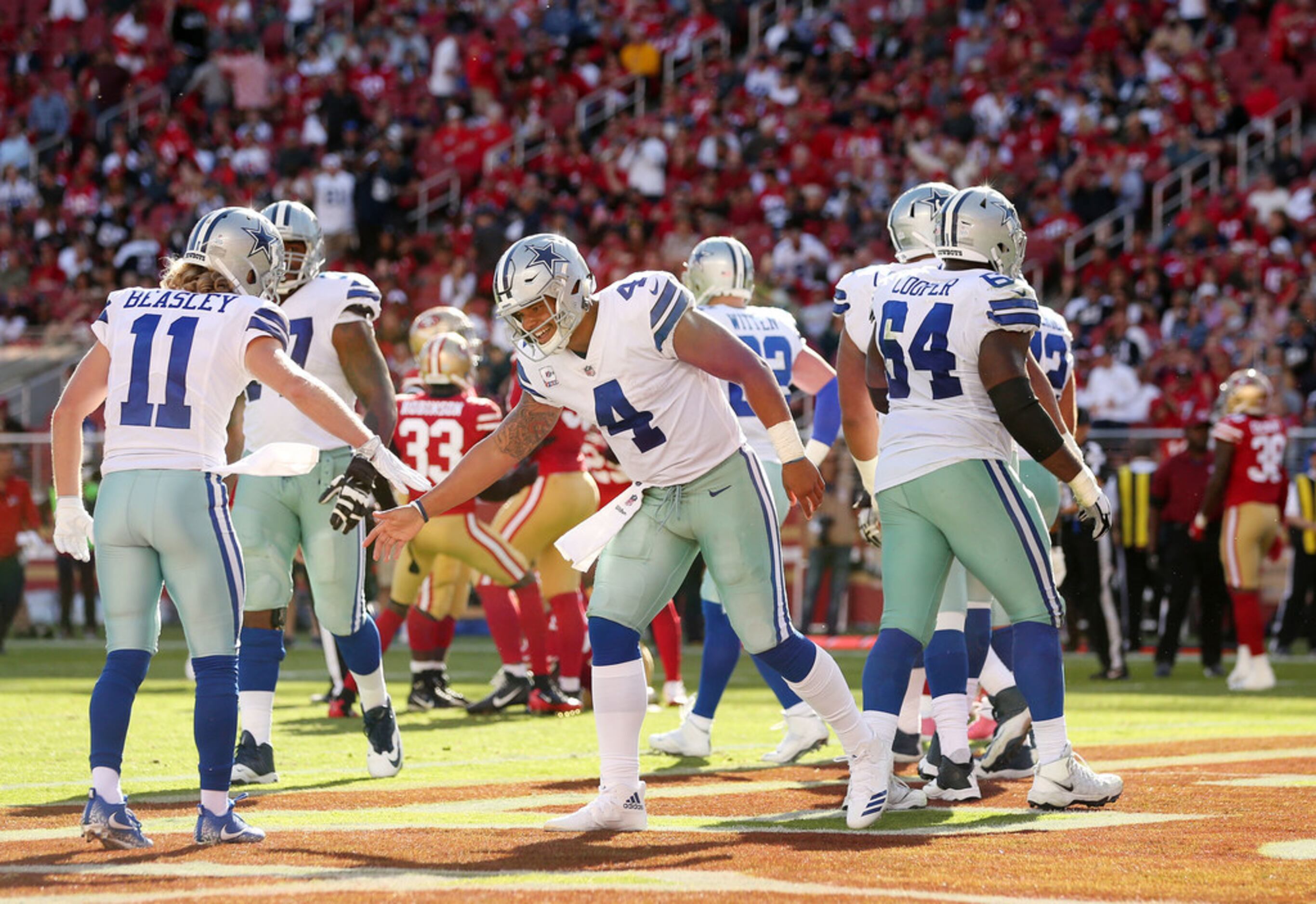 DeMarcus Lawrence Impressive Strip-Sack vs SF