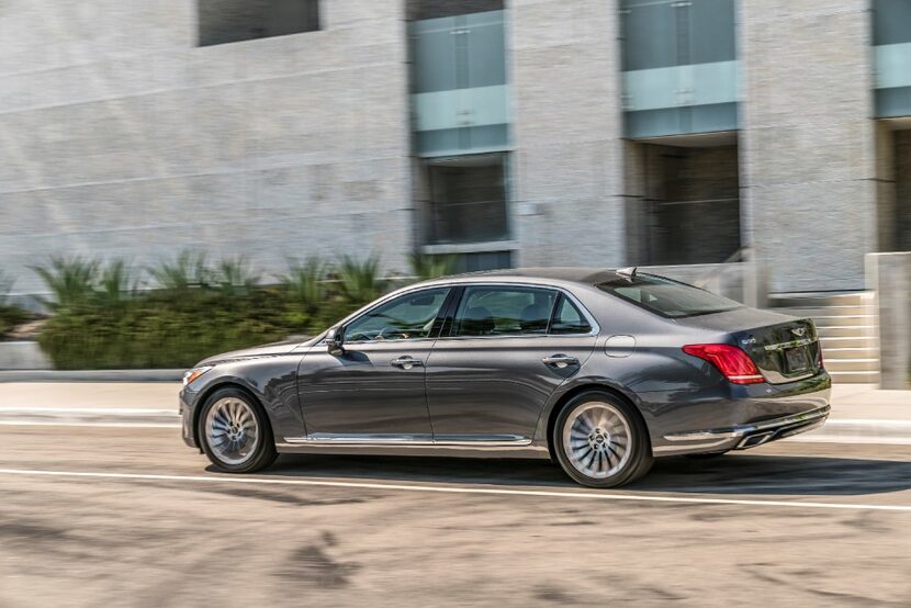 The 2017 Genesis G90 flagship sedan points Hyundai's new luxury brand in the right direction...