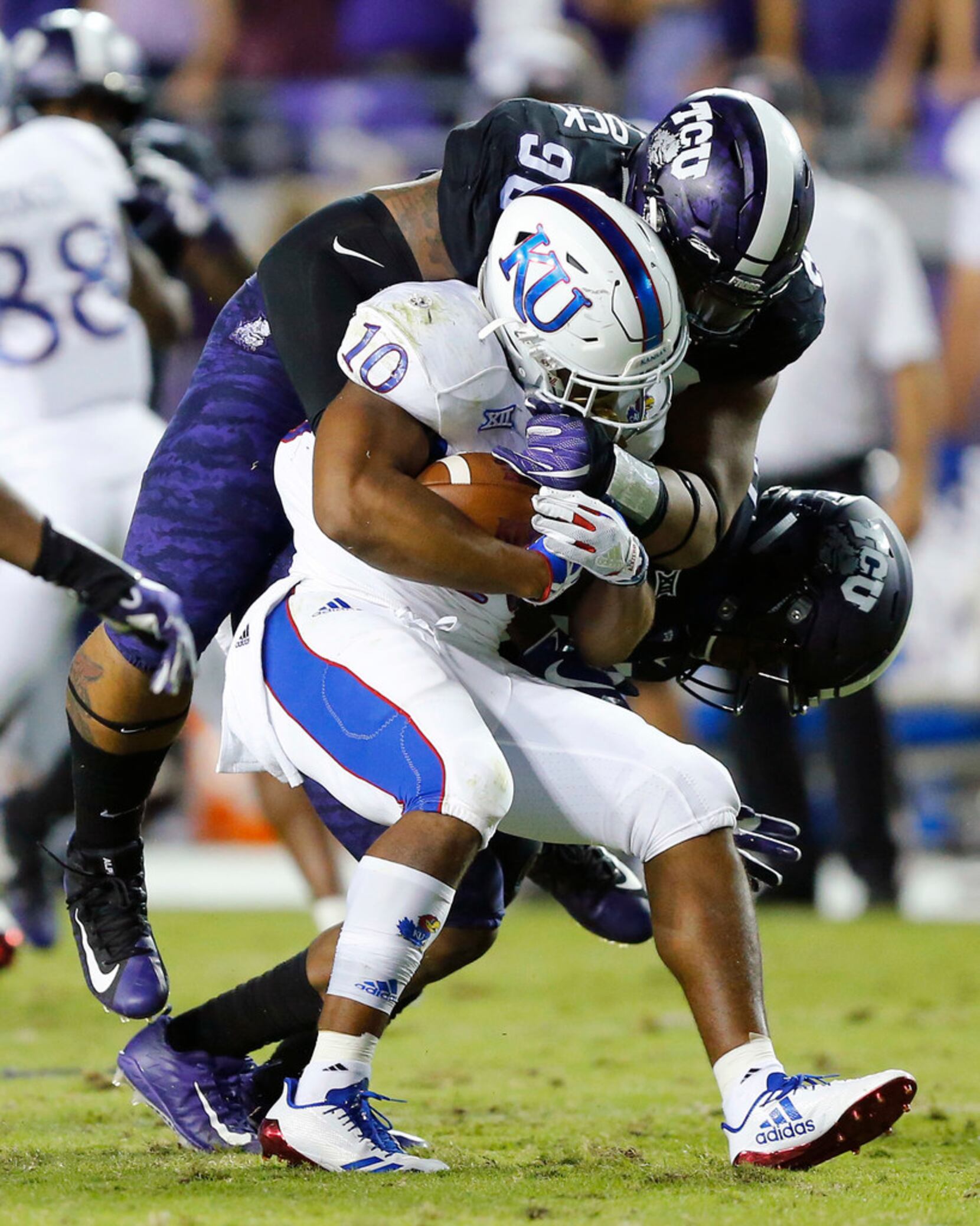 Ross Blacklock Locks In With TCU - Frogs O' War