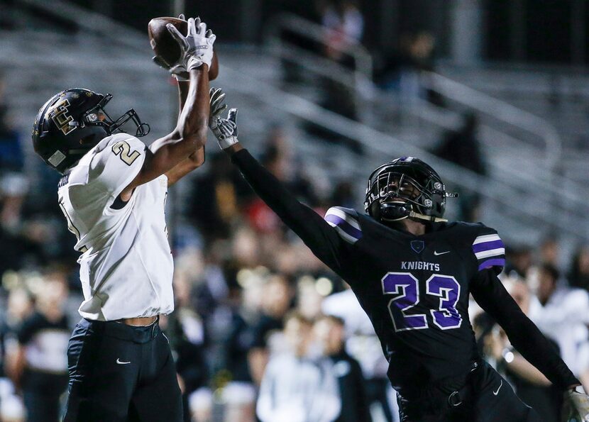 FILE - The Colony junior running back Myles Price (2) catches a pass as Frisco Independence...