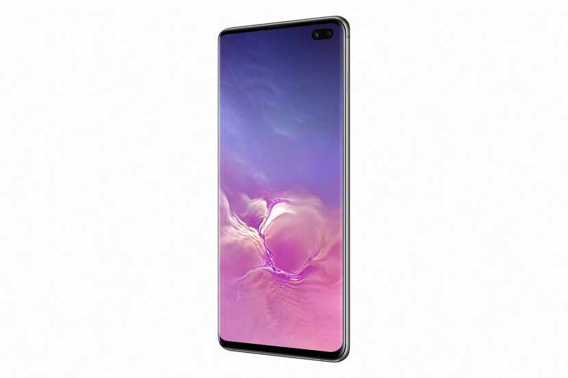 Samsung's Galaxy S10+ and its dual front cameras