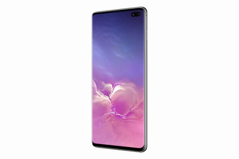 Samsung's Galaxy S10+ and its dual front cameras