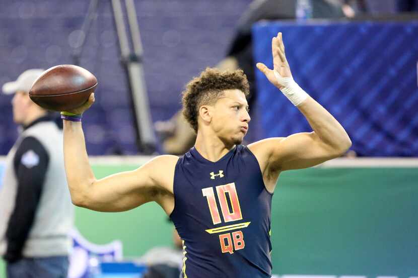Texas Tech quarterback Patrick Mahomes is seen in a drill at the 2017 NFL football scouting...