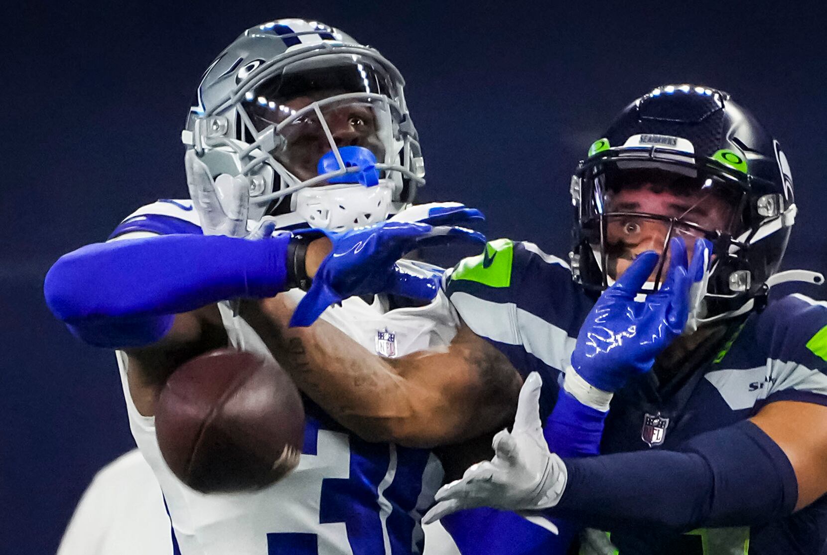 PHOTOS: Seahawks fall to Cowboys, 27-26, in preseason finale.