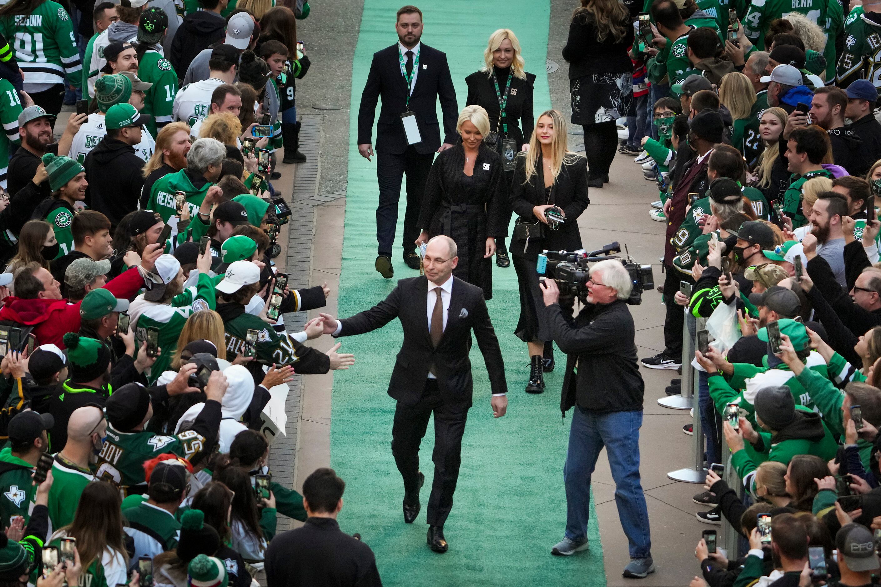 Dallas Stars set to retire Zubov's number; and the NHL jersey conundrum –  The Morning Skate