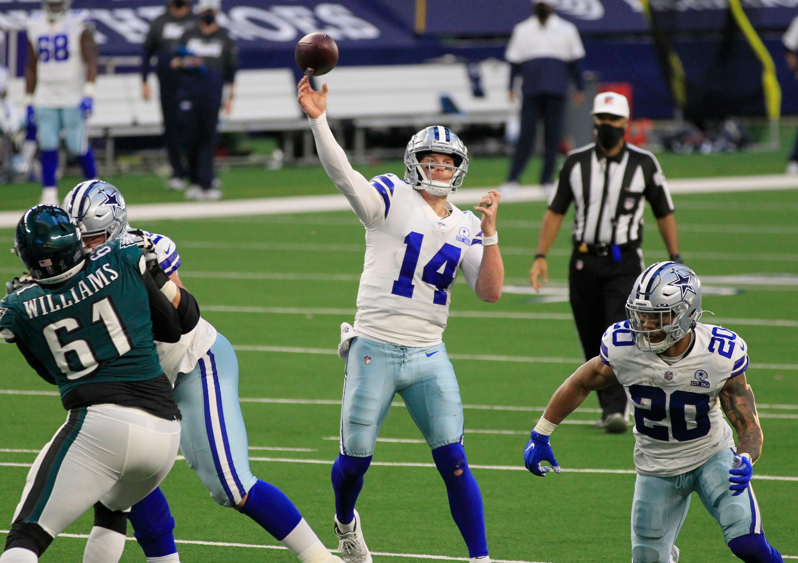 Dallas Cowboys quarterback Andy Dalton (14) throws a pass during the second half of a NFL...