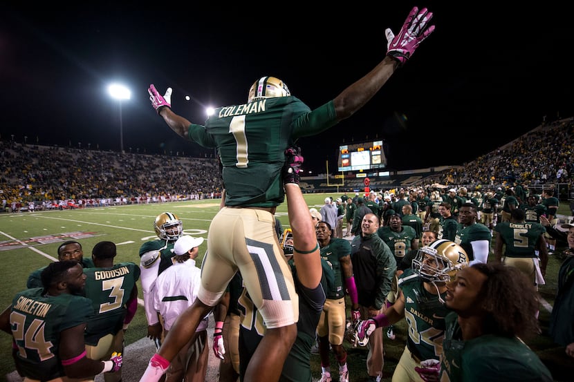 Oct 19, 2013; Waco, TX, USA; Baylor Bears wide receiver Corey Coleman (1) and offensive...