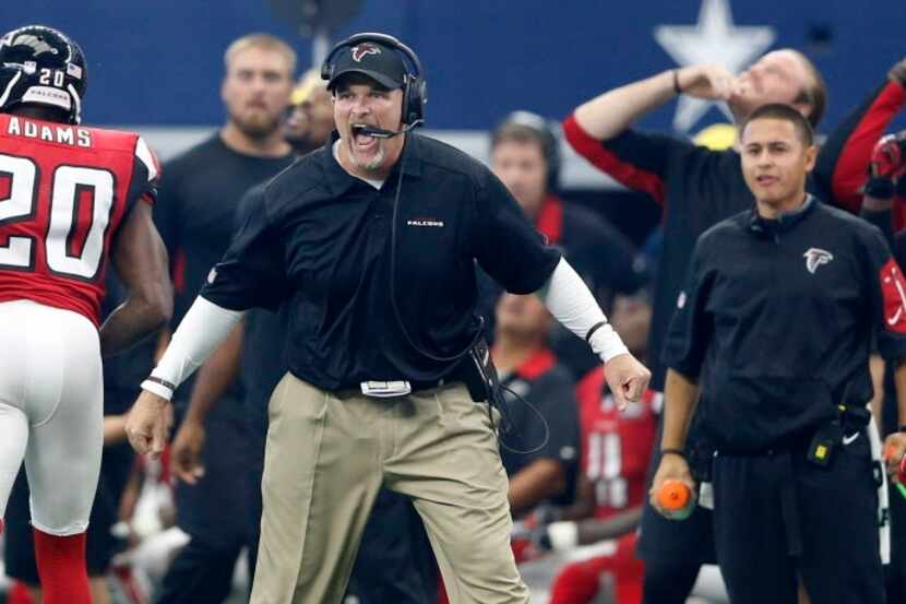 Dan Quinn dejó de ser el entrenador en jefe de los Falcons de Atlanta para convertirse en el...