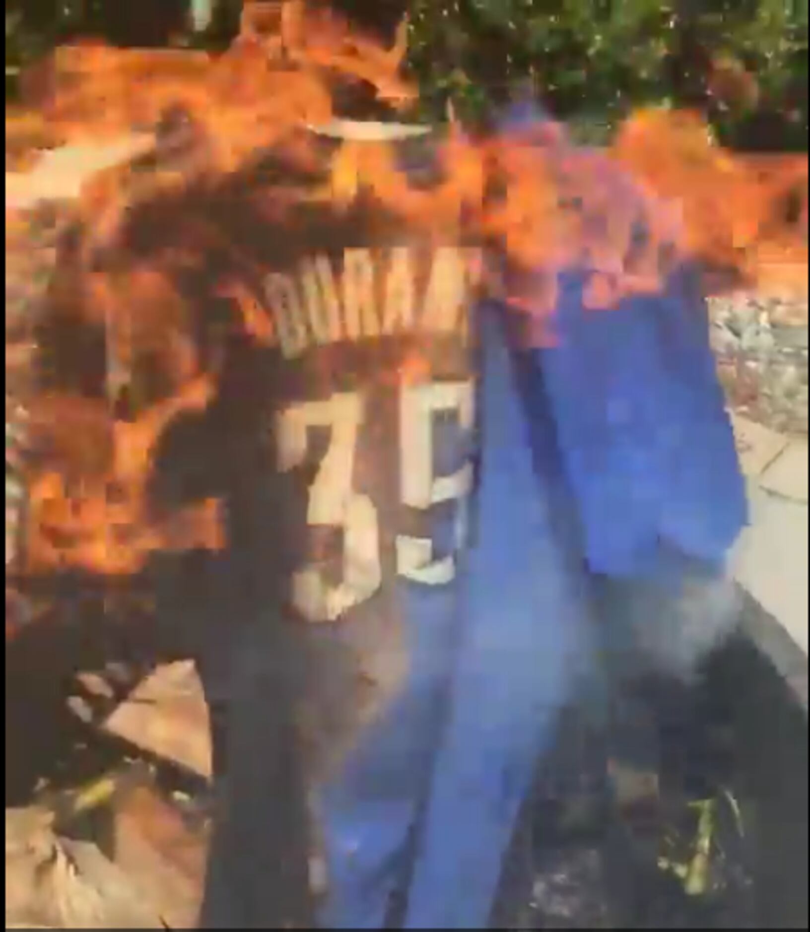Hot takes: Watch Thunder fans burn Kevin Durant's jersey