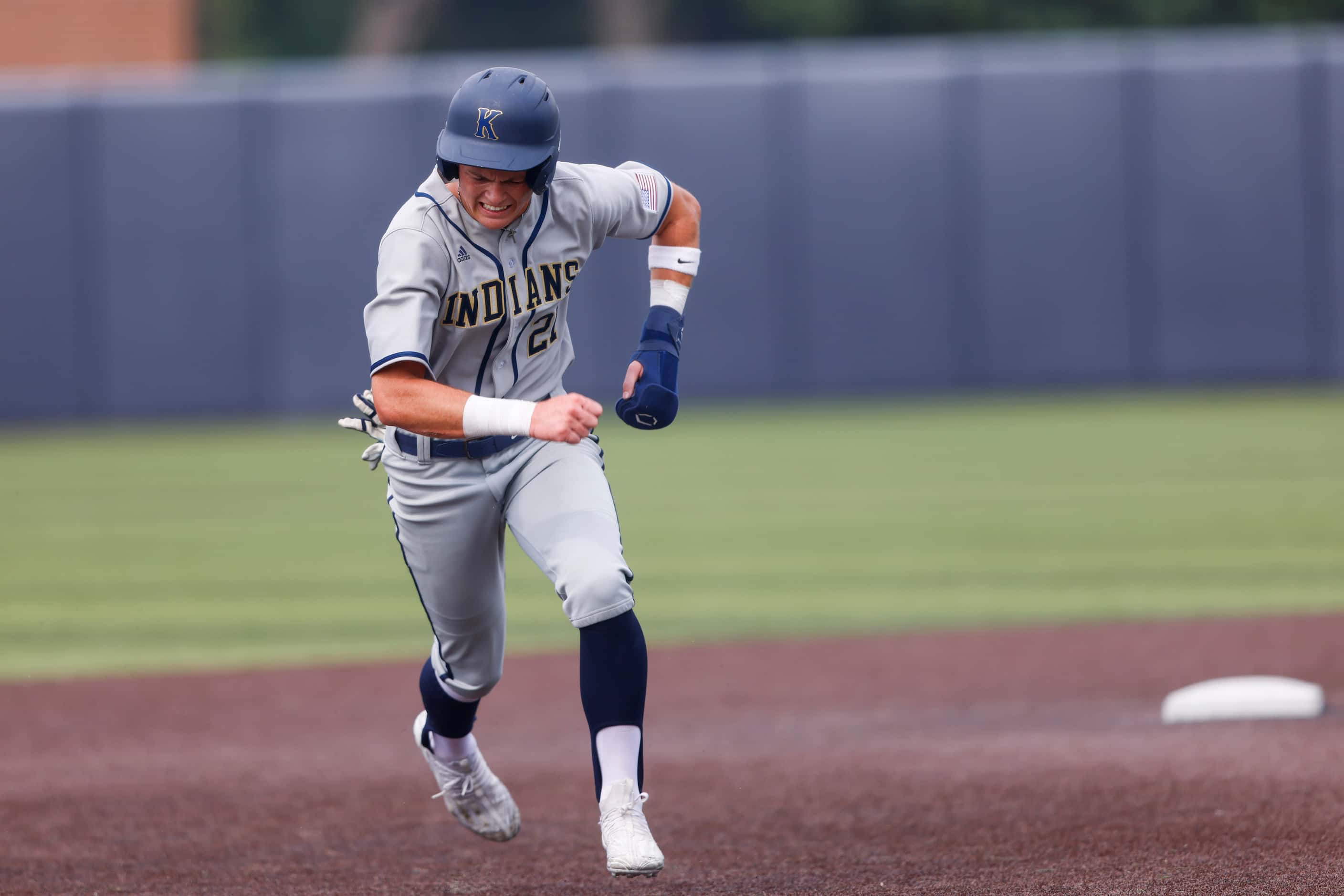 Keller’s Cole Koeninger (21) runs to third base during Game 3 of a best-of-3 Class 6A Region...