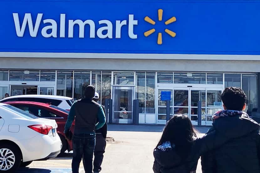 Walmart presentó un proyecto para continuar su expansión por todo el territorio...